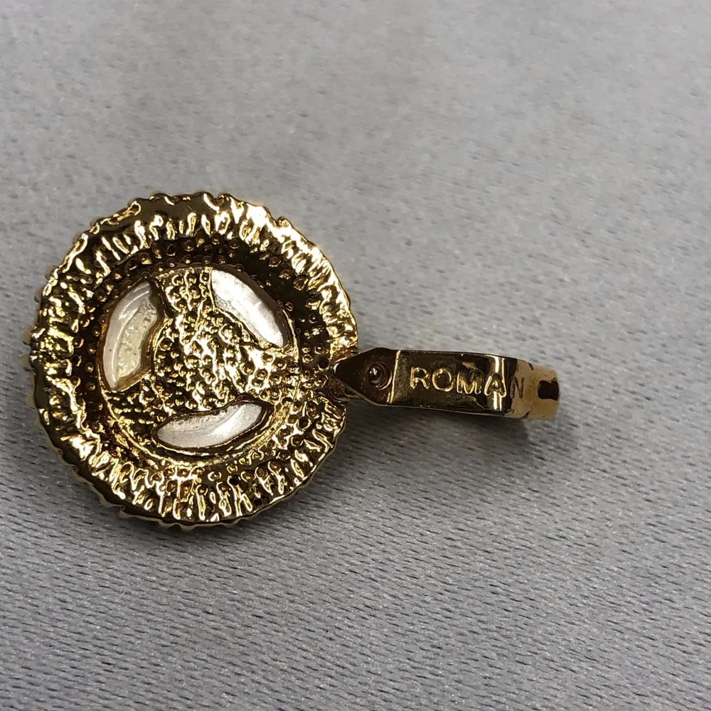 Vintage Signed Roman Cabochon Pendant - Picture 8 of 16